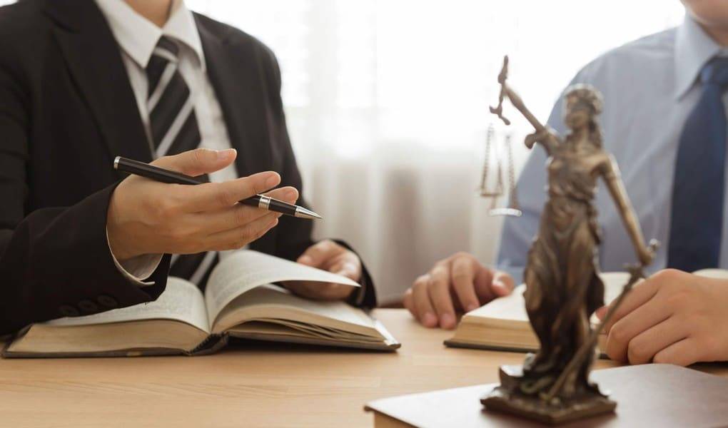 Benefits of Working With Expert Witnesses