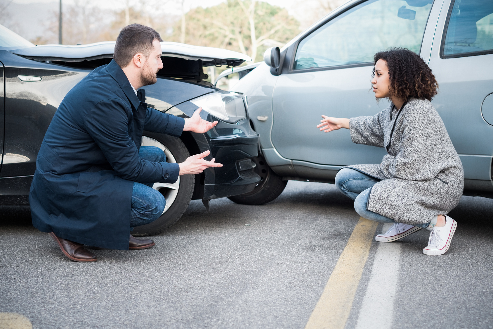What You Need to Know Before Hiring a Car Accident Lawyer